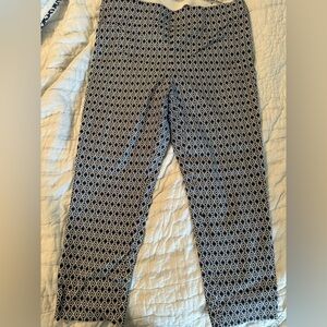 Chicos So Slimming pants